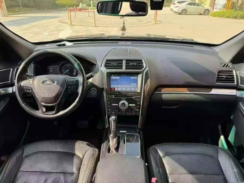 广州17年福特探险者6