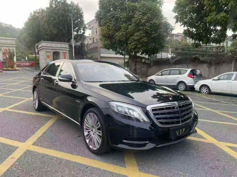 深圳16年奔馳邁巴赫S級2