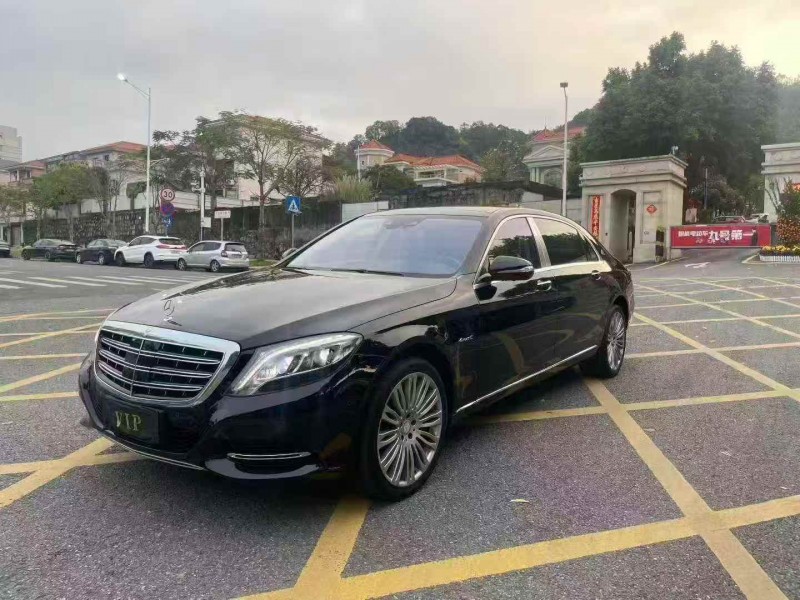 深圳16年奔馳邁巴赫S級3