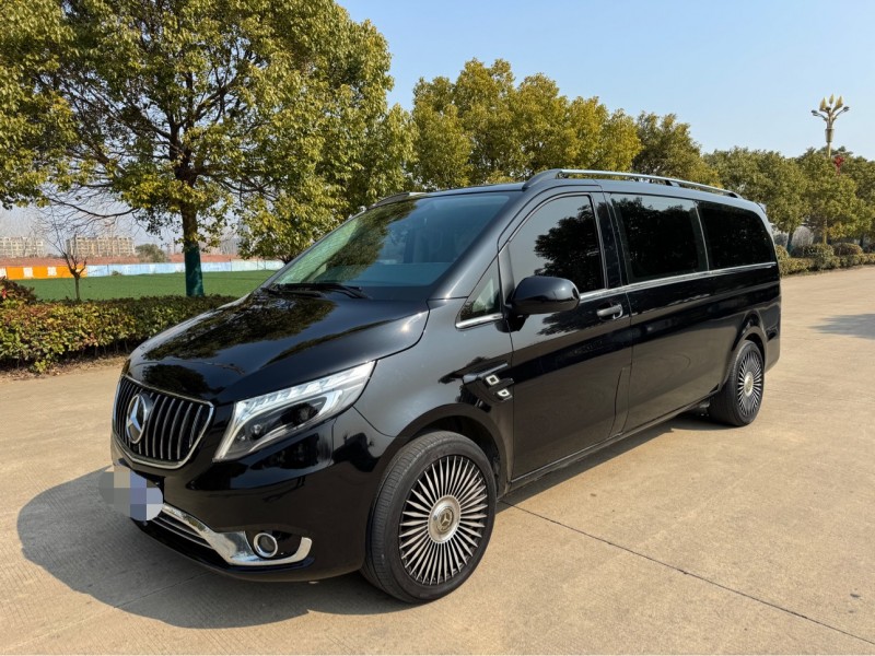 鹽城21年奔馳威霆2