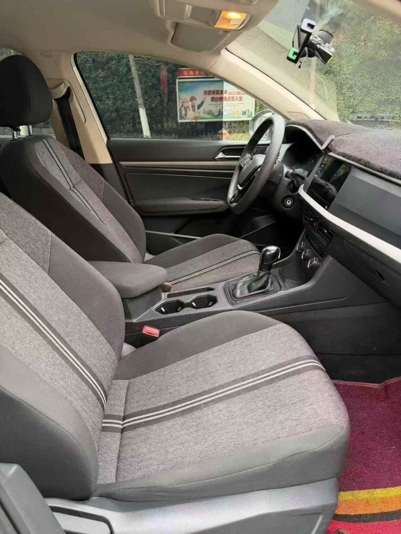 安庆21年大众朗逸5