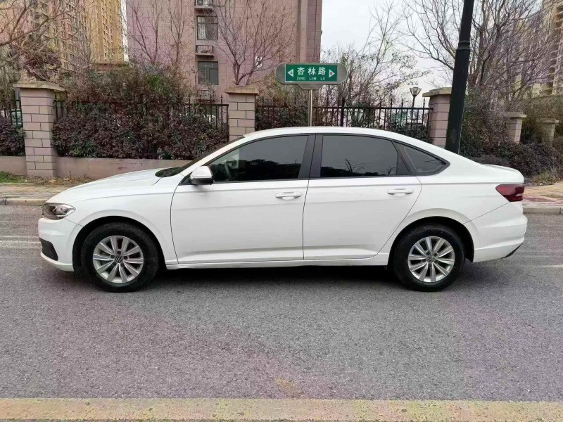 安庆21年大众朗逸8