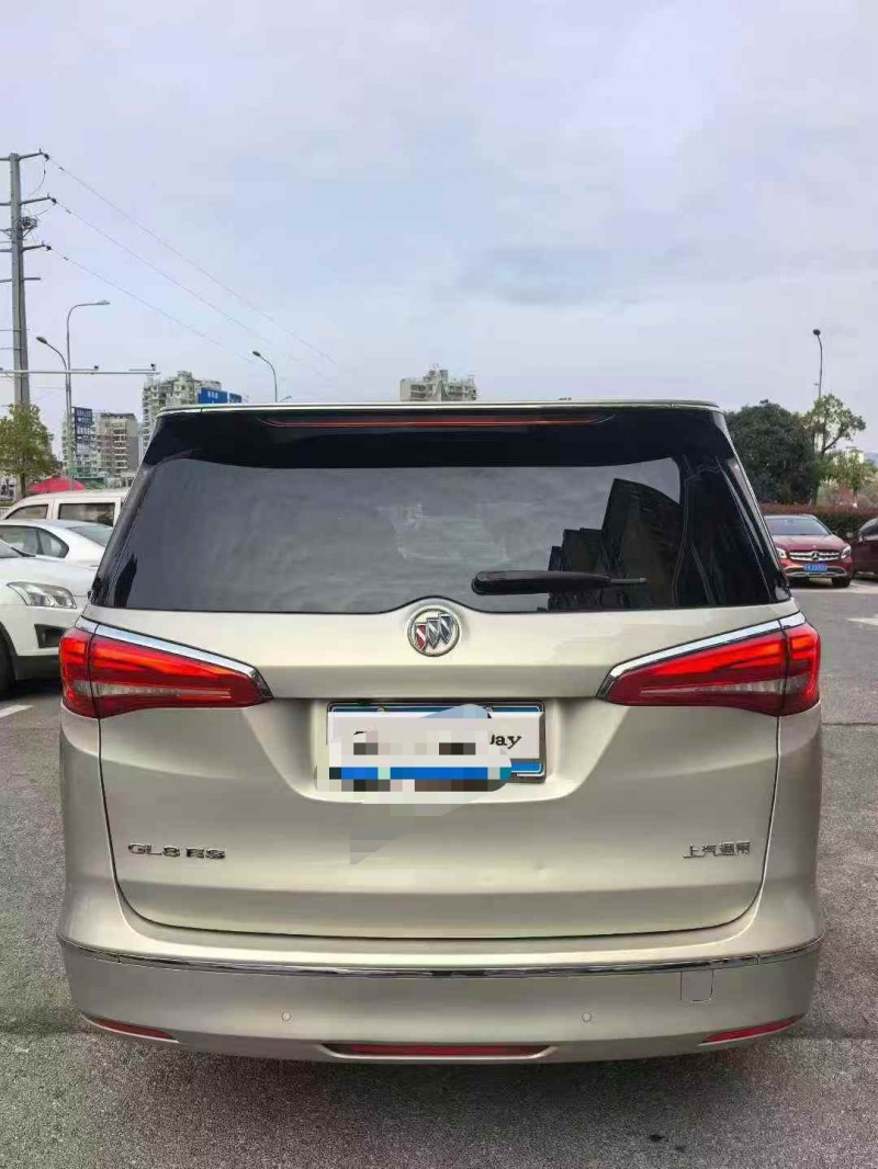 吉安18年别克GL89