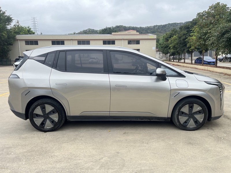 中山24年傳祺埃安Y2