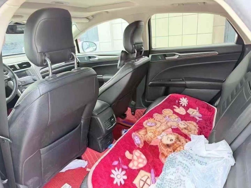 东营18年福特蒙迪欧5