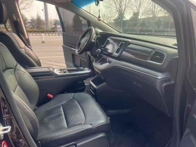 枣庄19年本田艾力绅4