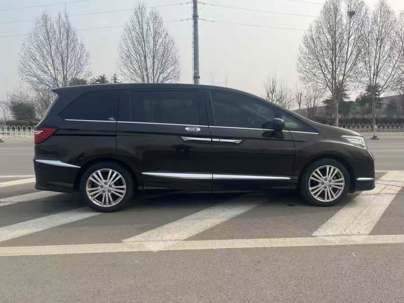 枣庄19年本田艾力绅7