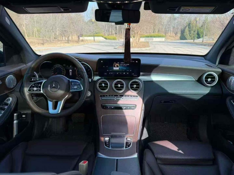 烟台21年奔驰GLC5