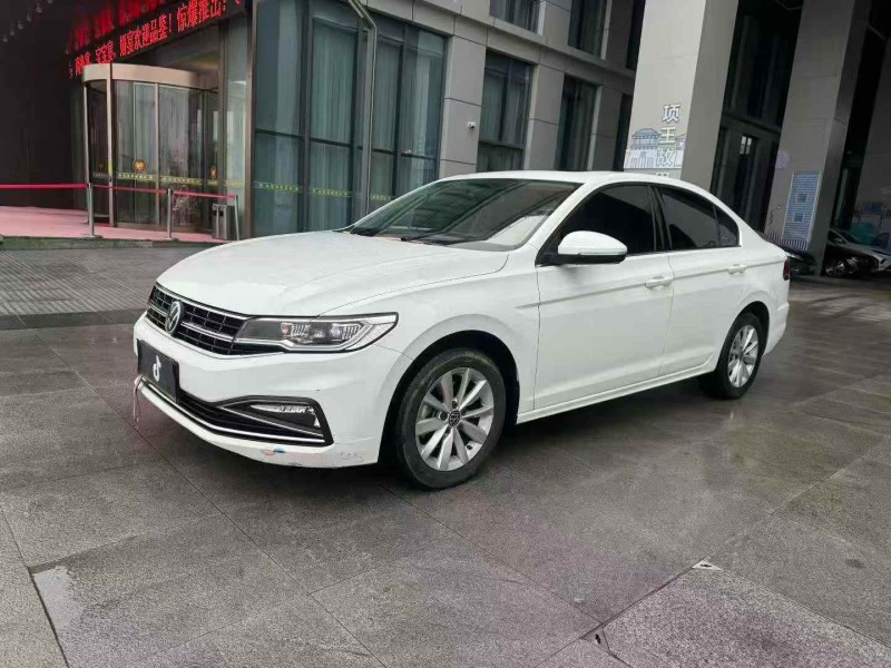 濰坊21年大眾寶來3