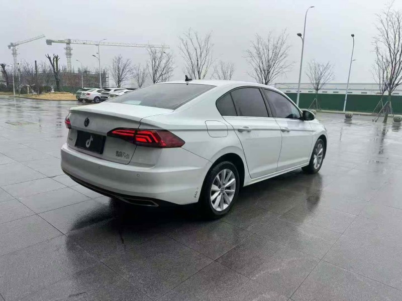 濰坊21年大眾寶來8