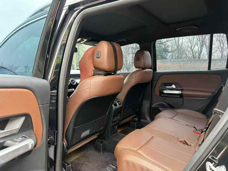 淄博26年奔馳GLB7