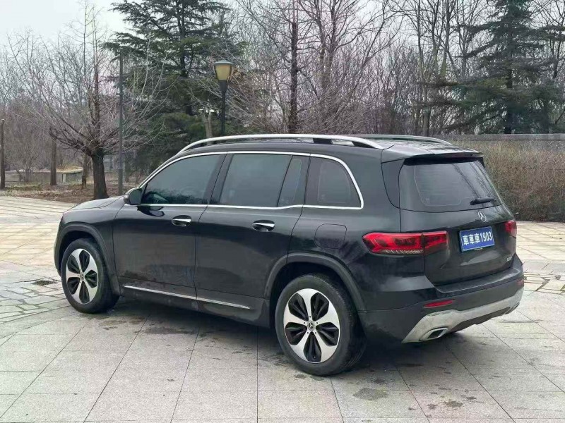 淄博26年奔馳GLB8