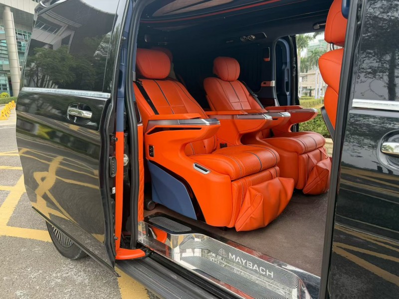 廣州22年奔馳威霆6