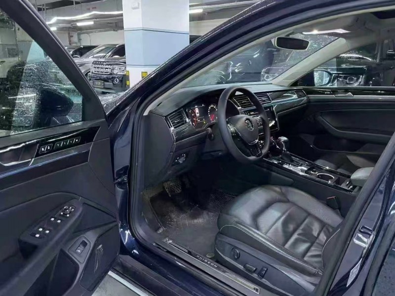 深圳24年大众辉昂4