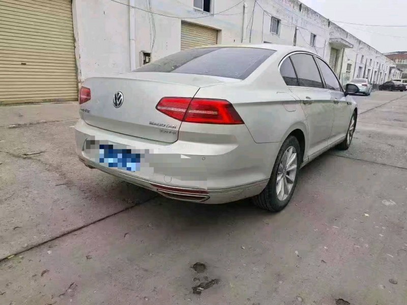 合肥19年大众迈腾4