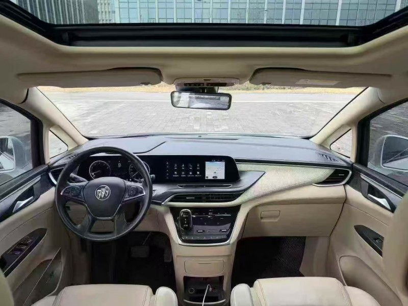 青岛22年别克GL86