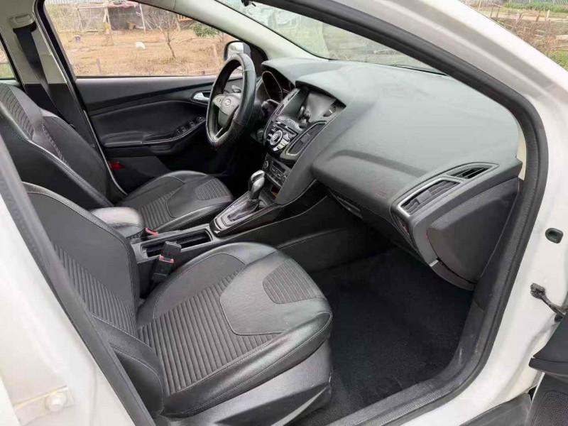 嘉兴17年福特福克斯5