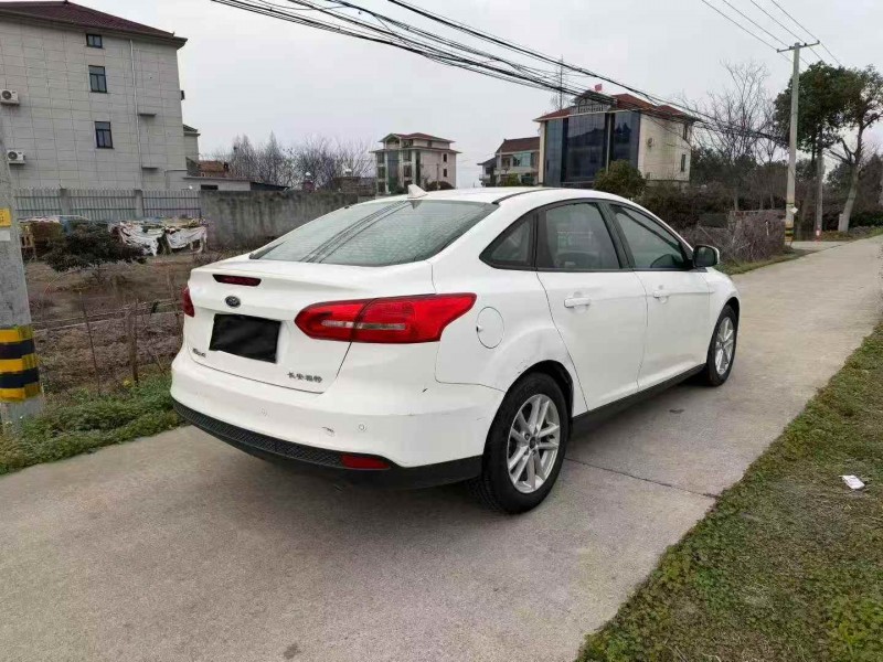 嘉兴17年福特福克斯7