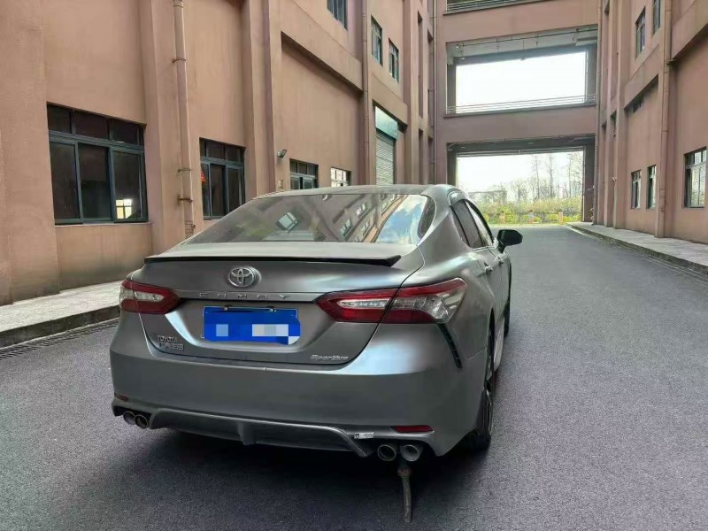 唐山18年豐田凱美瑞8