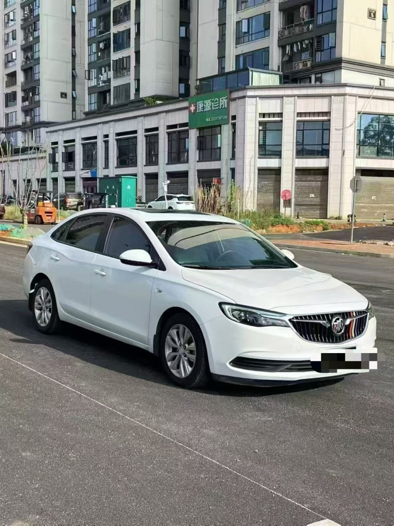 长沙22年别克英朗2