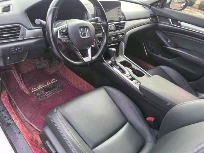 保定21年本田雅阁4