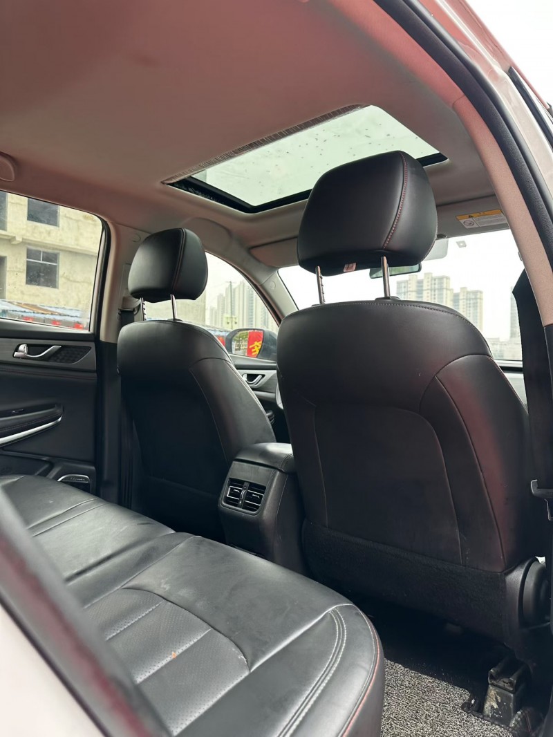 娄底21年长安汽车CS755