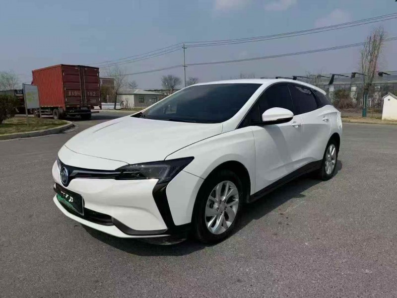 苏州24年别克微蓝2