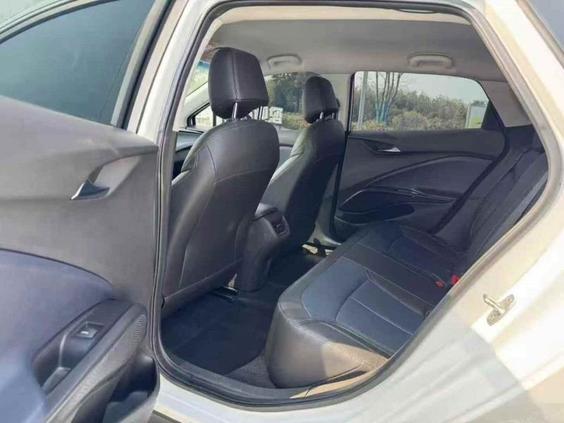 苏州24年别克微蓝5