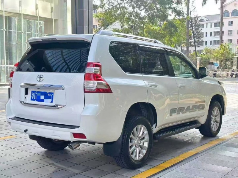 深圳16年丰田普拉多7