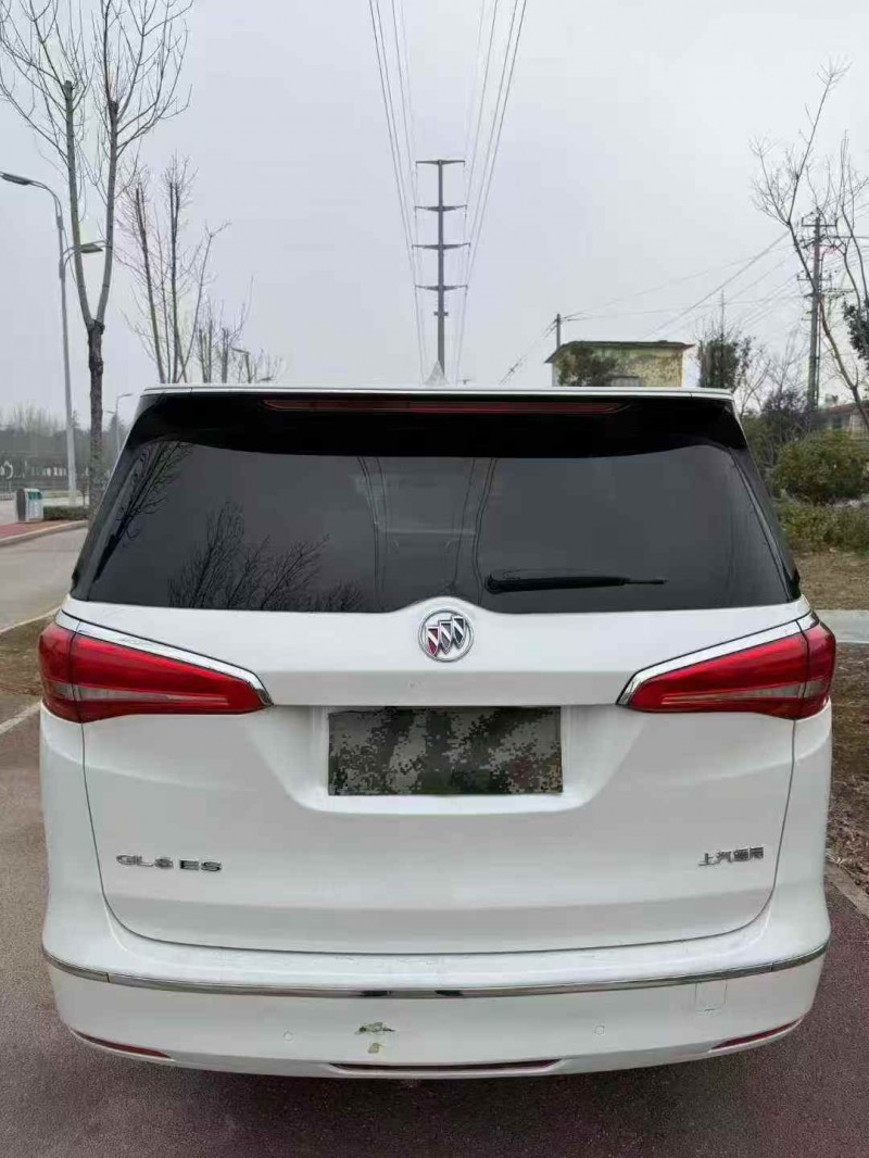 枣庄17年别克GL89