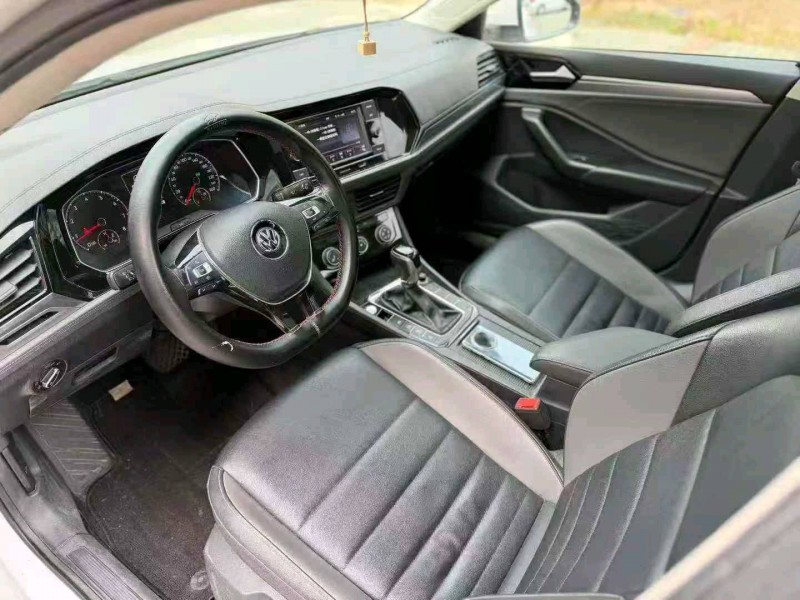 烟台19年大众速腾4