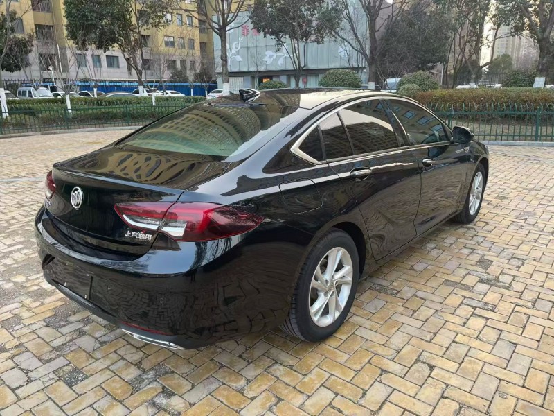 徐州22年别克君威4