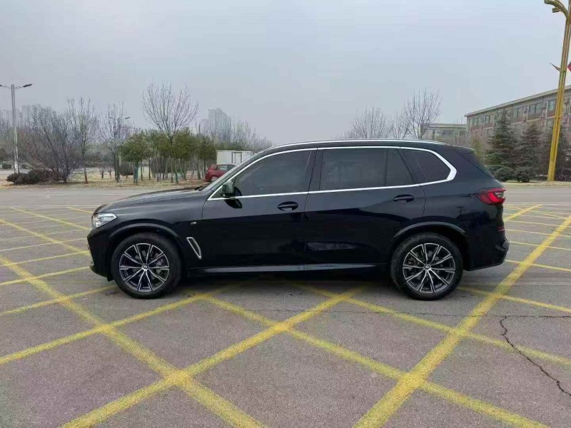 徐州23年宝马X58