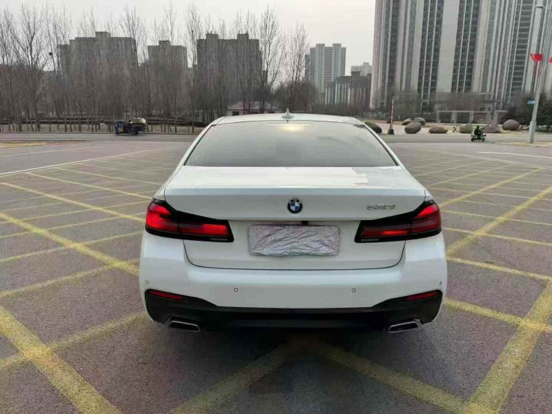 烟台23年宝马5系9