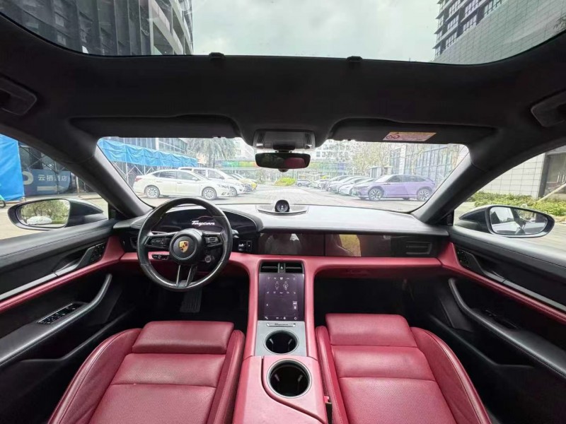 佛山21年保时捷Taycan6