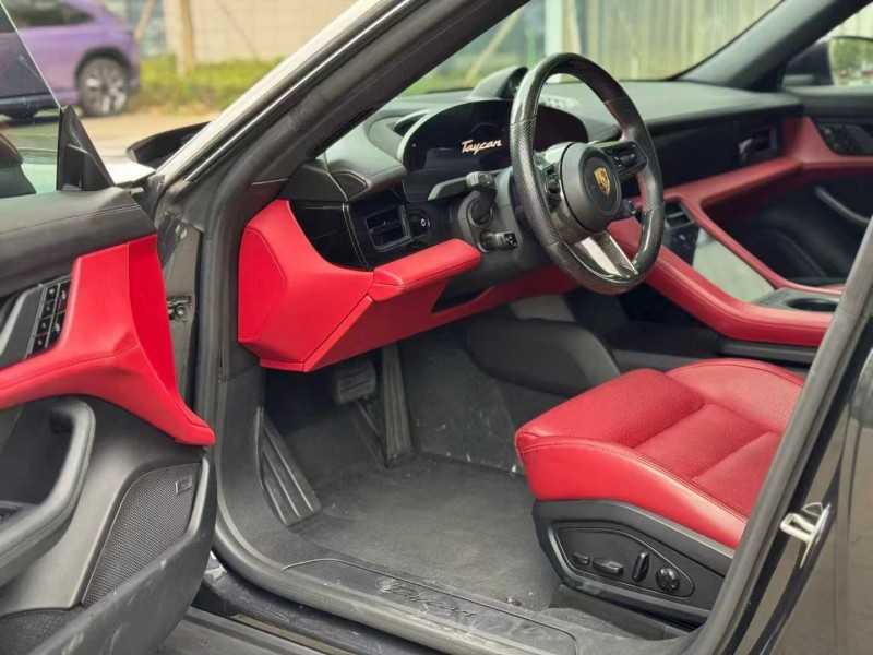 佛山21年保时捷Taycan8