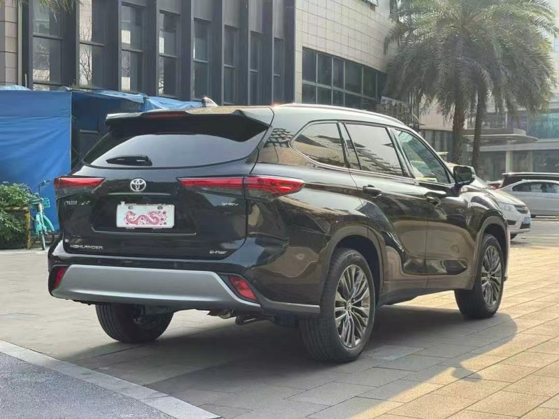 佛山26年丰田汉兰达8