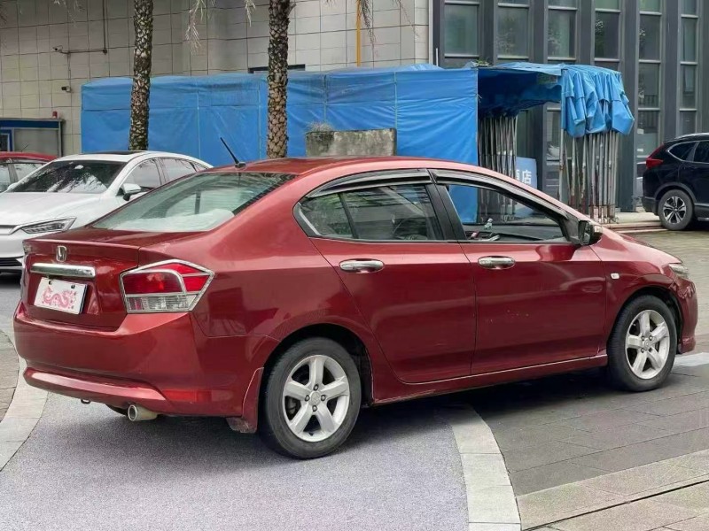 佛山10年本田锋范8