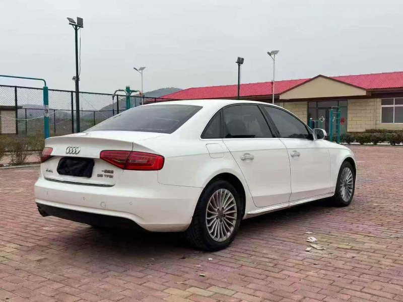 东营16年奥迪A4L8