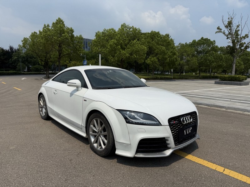 盐城13年奥迪TT2