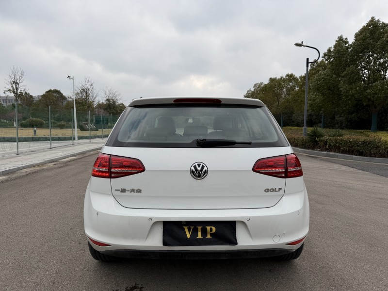 盐城15年大众高尔夫6