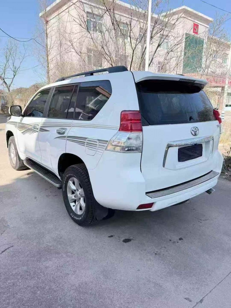 枣庄12年丰田普拉多7