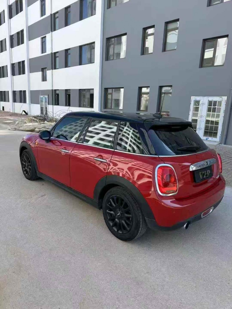 东营17年宝马迷你6