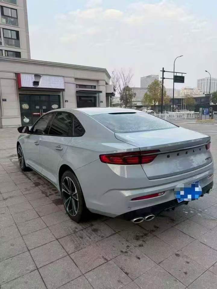 湖州22年吉利星瑞8