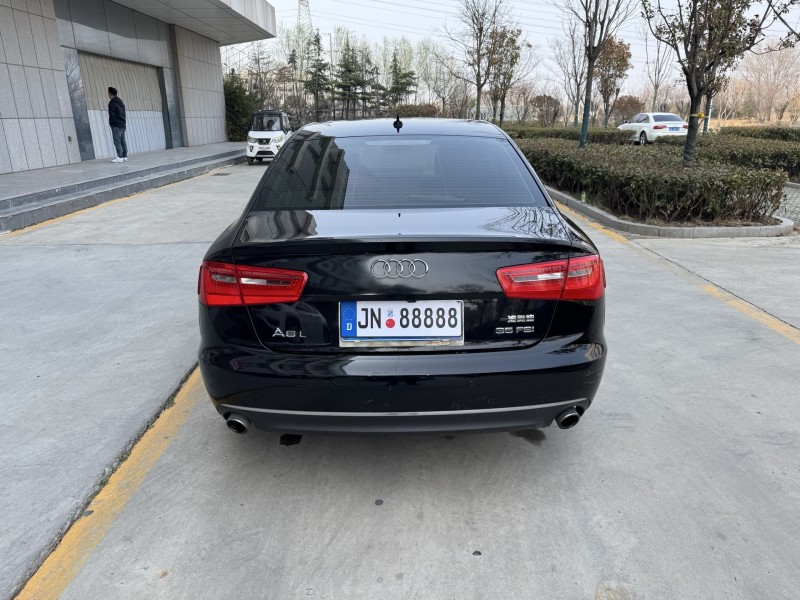 济宁15年奥迪A6L9