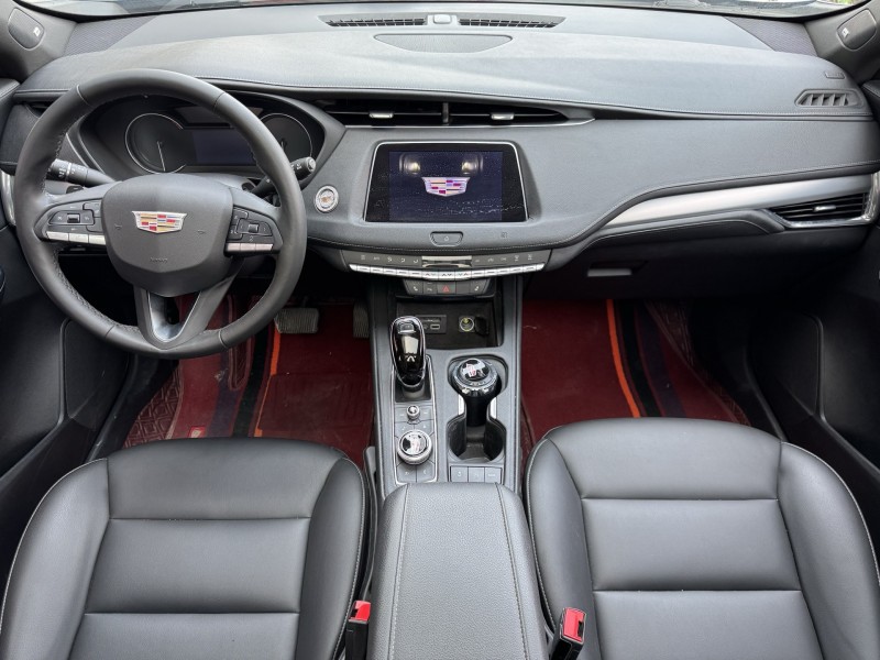 济宁20年凯迪拉克XT45