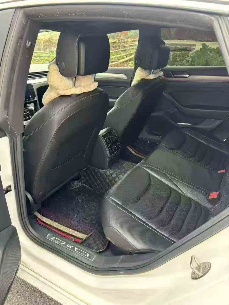 张家界20年大众CC5