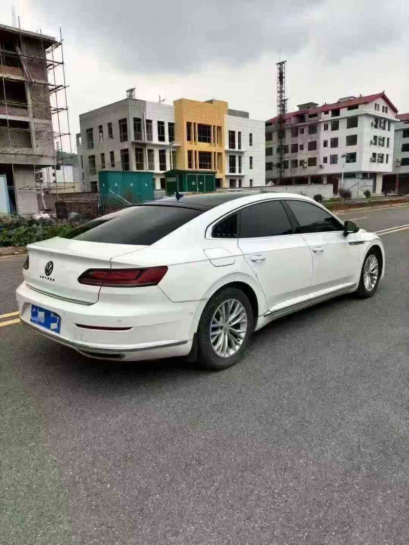 张家界20年大众CC7