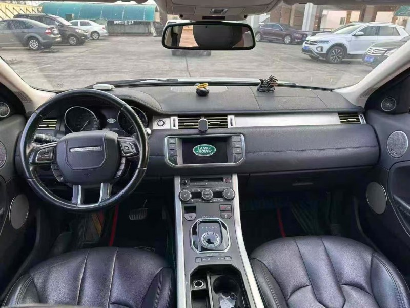 东莞15年路虎极光5