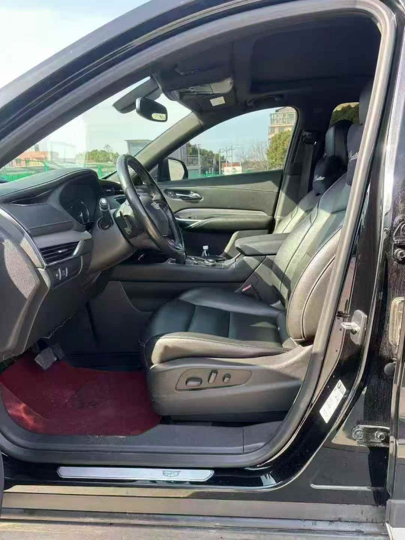 嘉兴20年凯迪拉克XT43